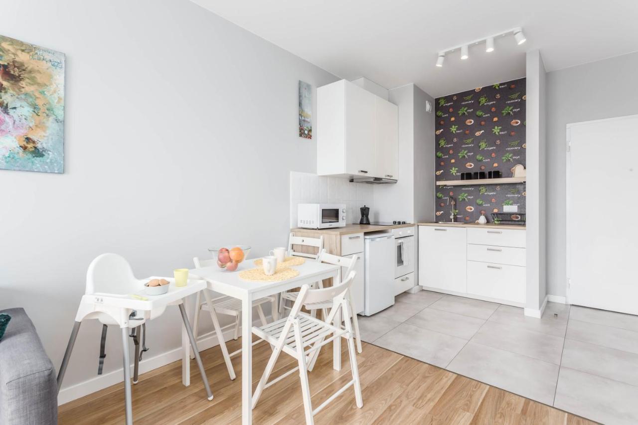 Chill Apartments Airport Ursynow Varsavia Esterno foto